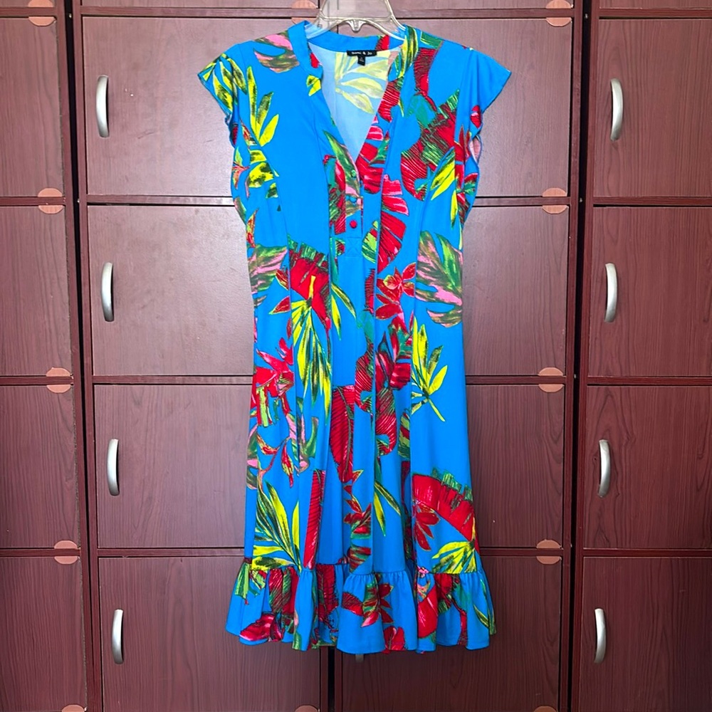 Sami & Jo Pullover Short Sleeve Tropical Blue Dress with Leaf Print S